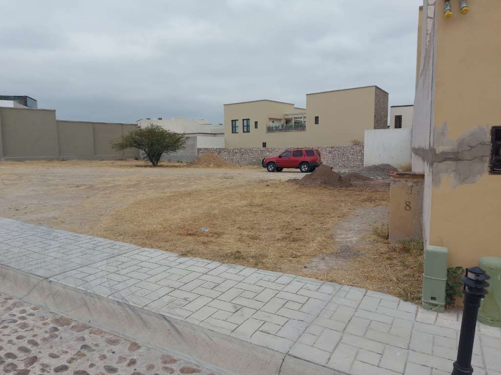 1 de 3
