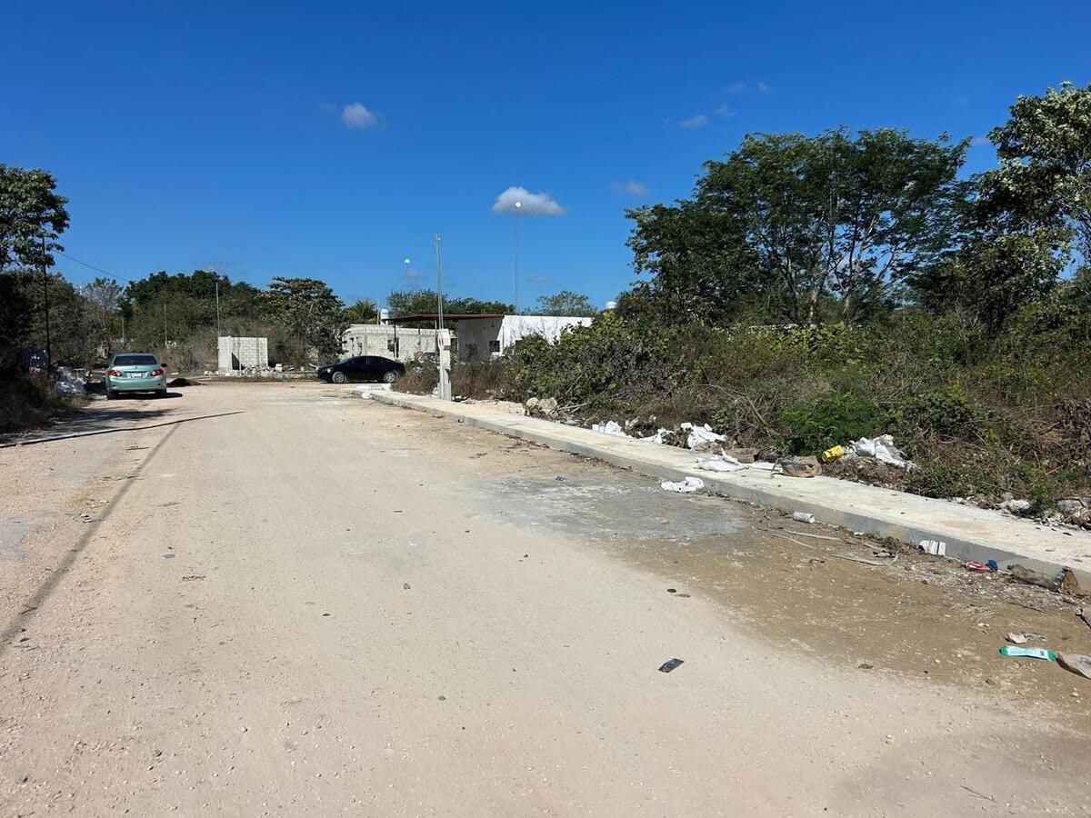 LOTE RESIDENCIAL UBICADO AL PONIENTE EN MÉRIDA YUCATÁN SANTA FE - foto 4