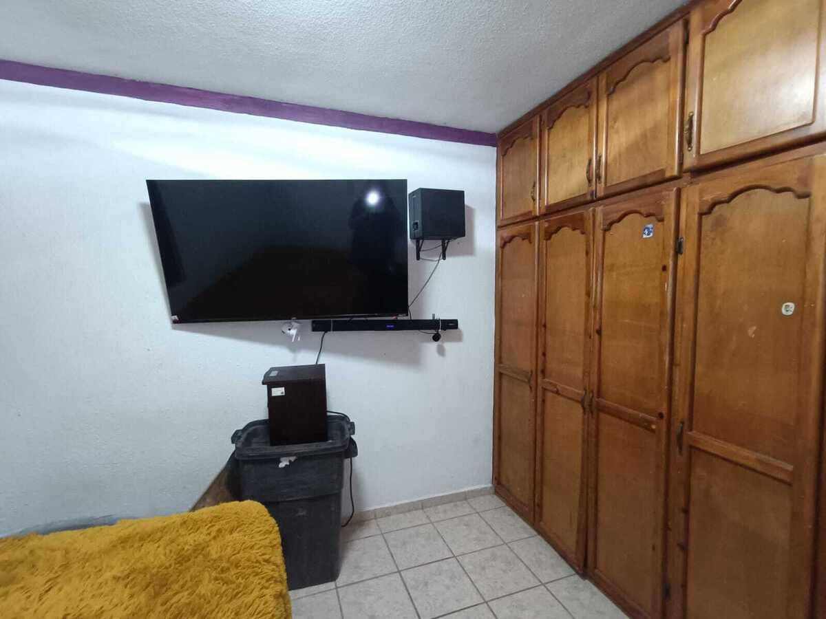 15 de 35: Clóset en recámara