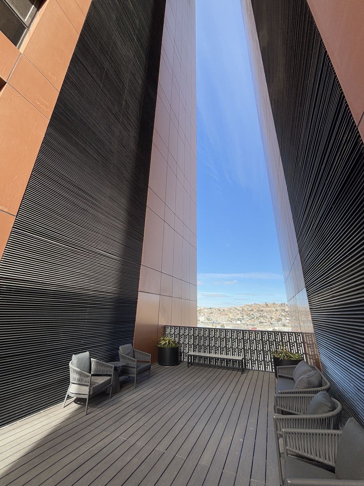 20 de 27: Terraza