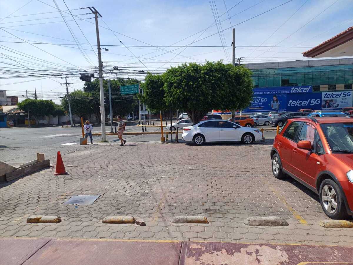 9 de 14