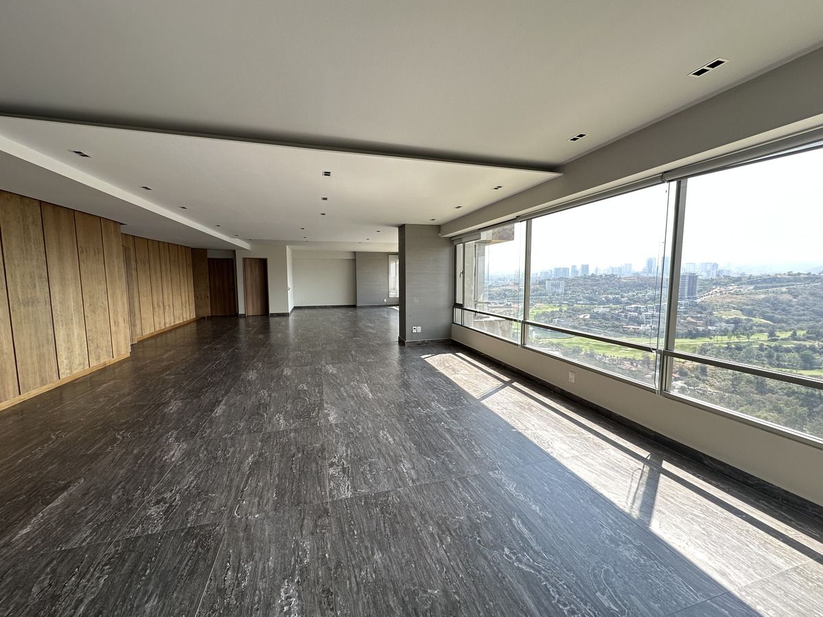 Departamento en Venta en Priv. De La Cumbre con 3 Recámaras, 3 Baños y 360 Metros Cuadrados Departamento en Venta en Priv. De La Cumbre con 3 Recámaras, 3 Baños y 360 Metros Cuadrados