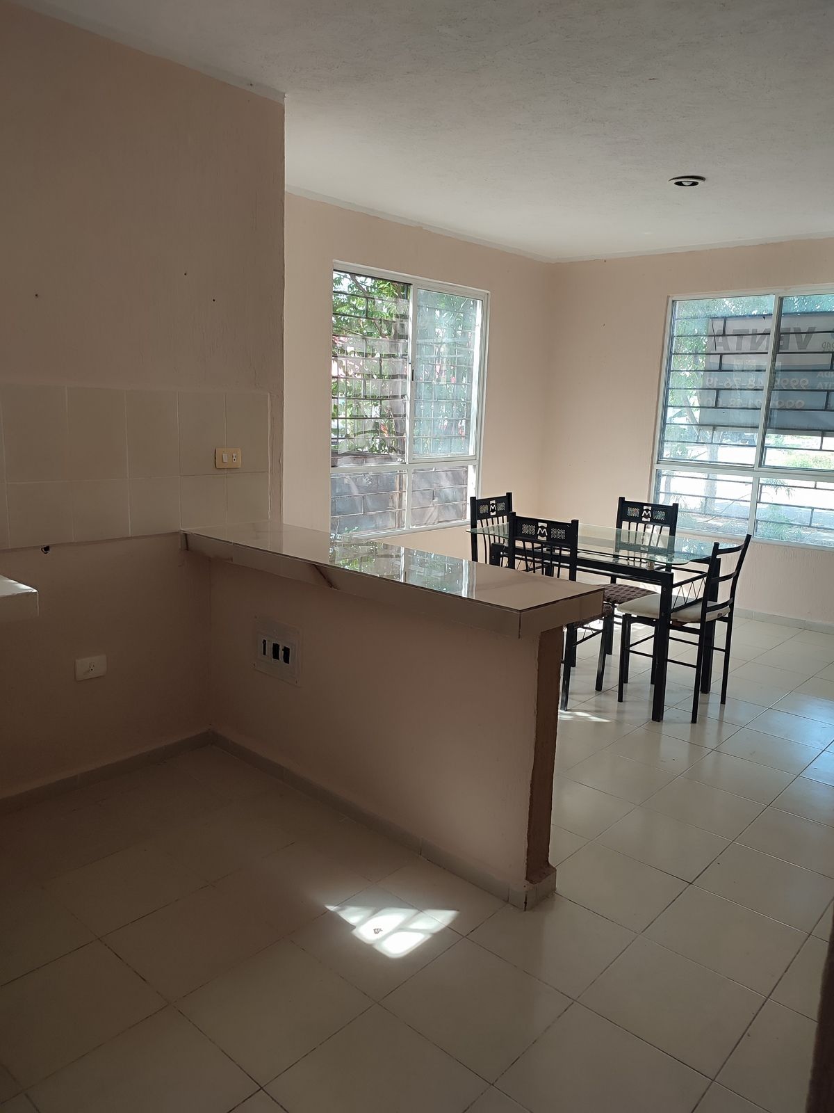 15 de 15: espacio amplio de cocina