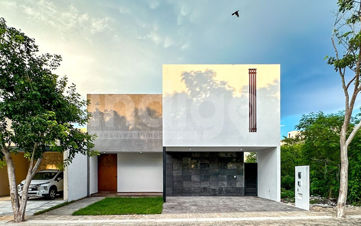 Casa en Venta en Mérida en Privada Soluna, Temozón Norte