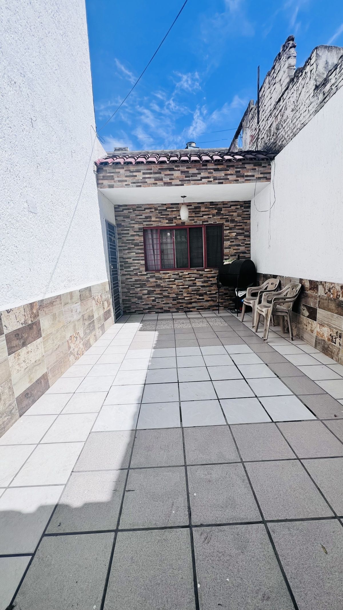 1 of 19: Patio