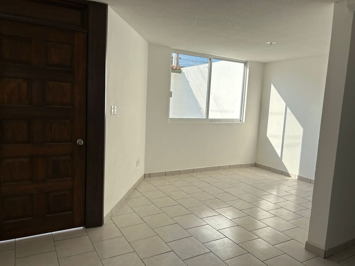 Casa em Galindas Residencial, Querétaro, foto 2 de 15