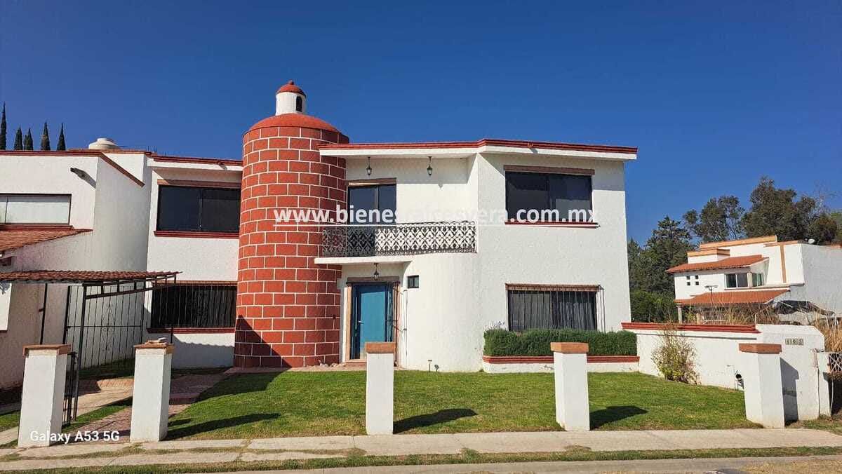Casa en Venta en Tequisquiapan Club de Golf. Juani