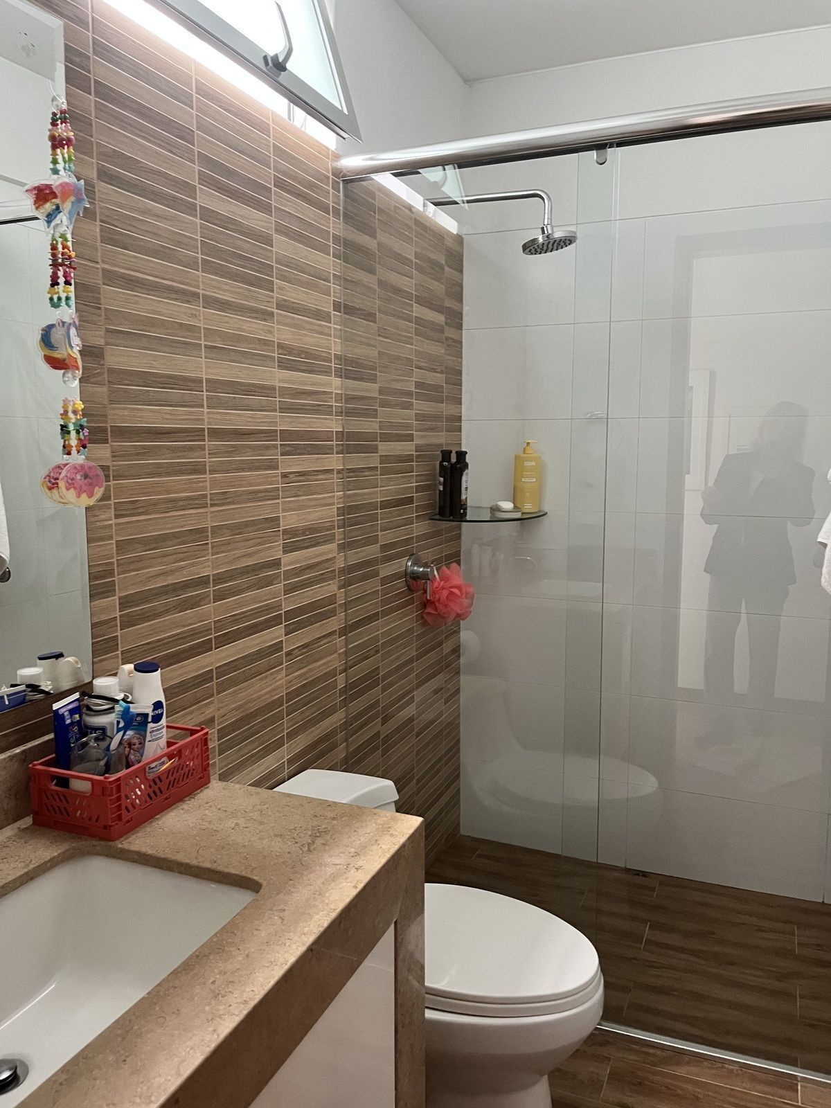 14 de 15: Baño Secundario compartido