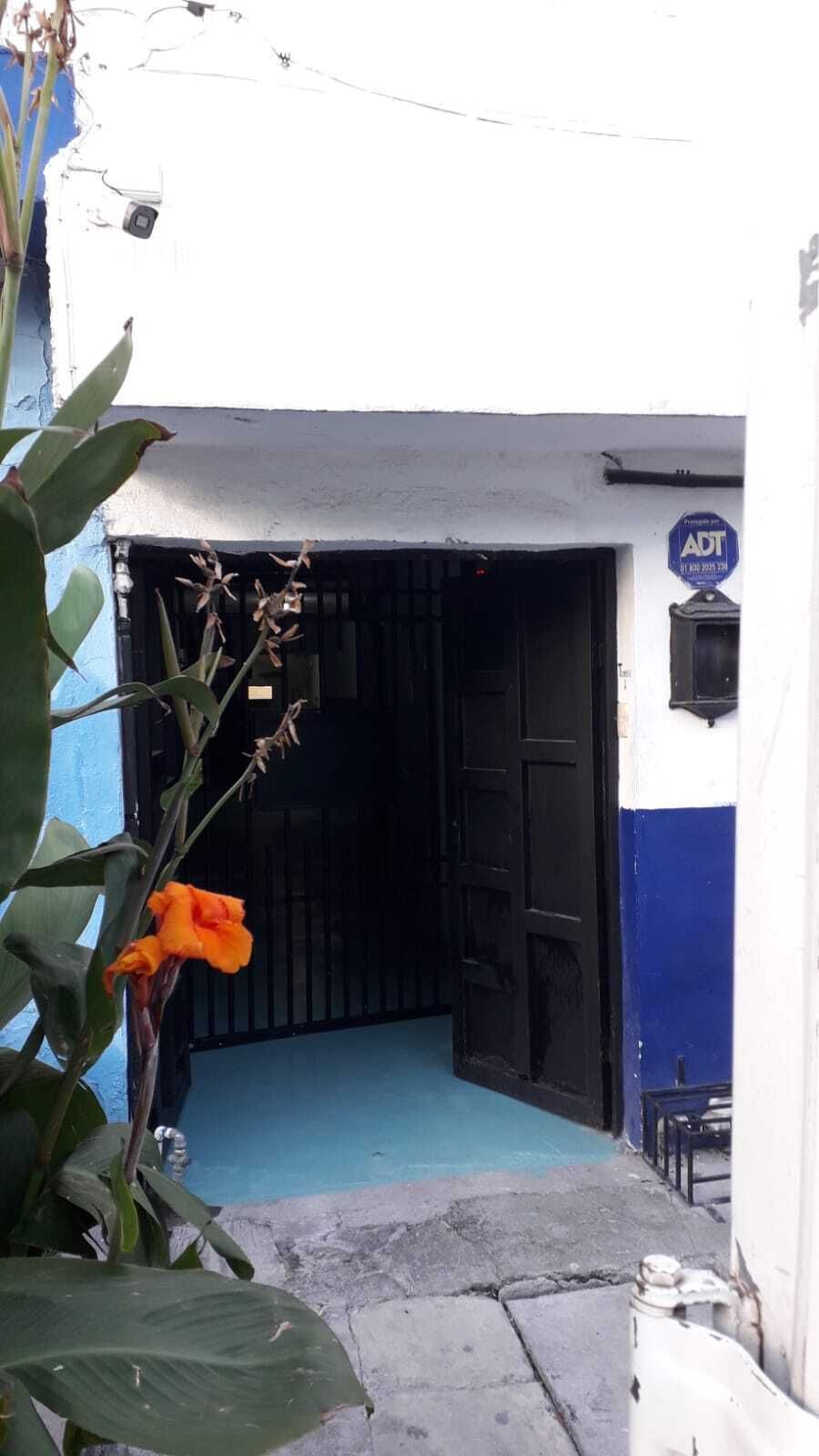2 de 20: Entrada principal