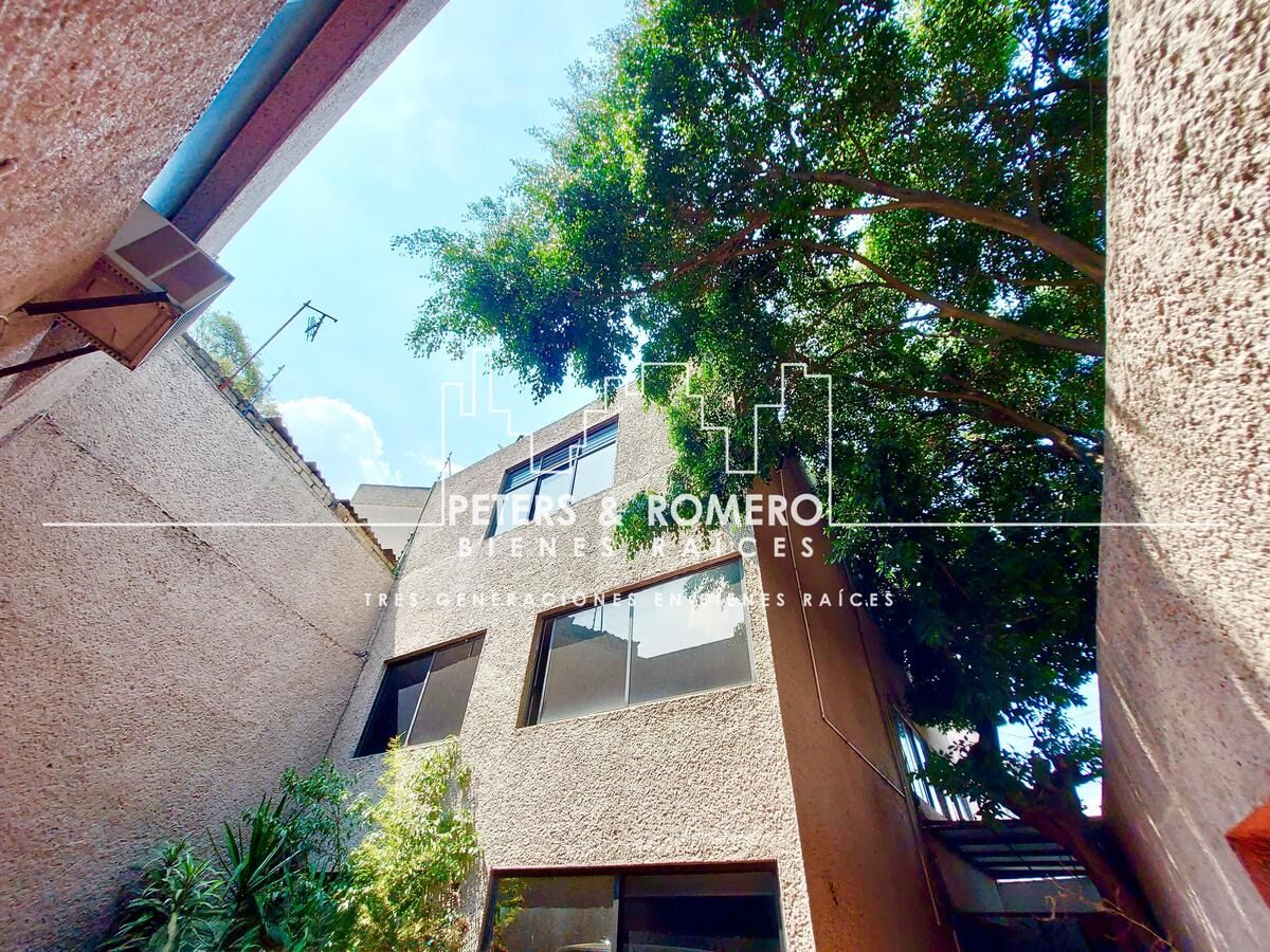 Casa para Oficinas en Venta en las Aguilas