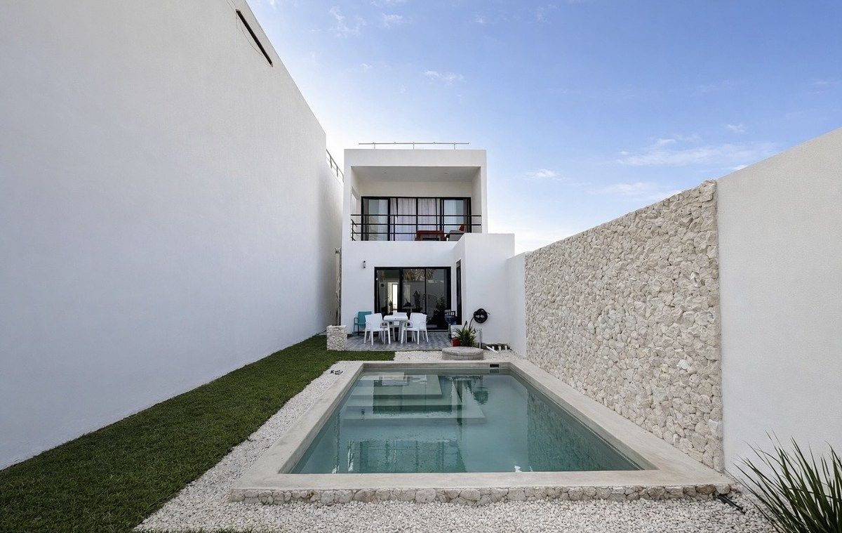 1 de 28: Espacio amplio al aire libre