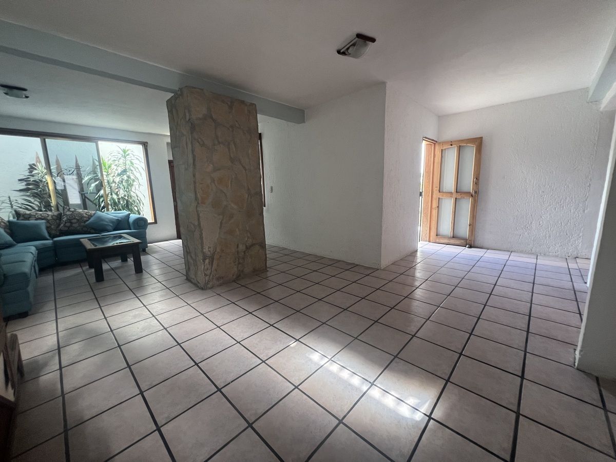 House in Vista Hermosa, San Cristóbal de Las Casas, photo 3 of 31