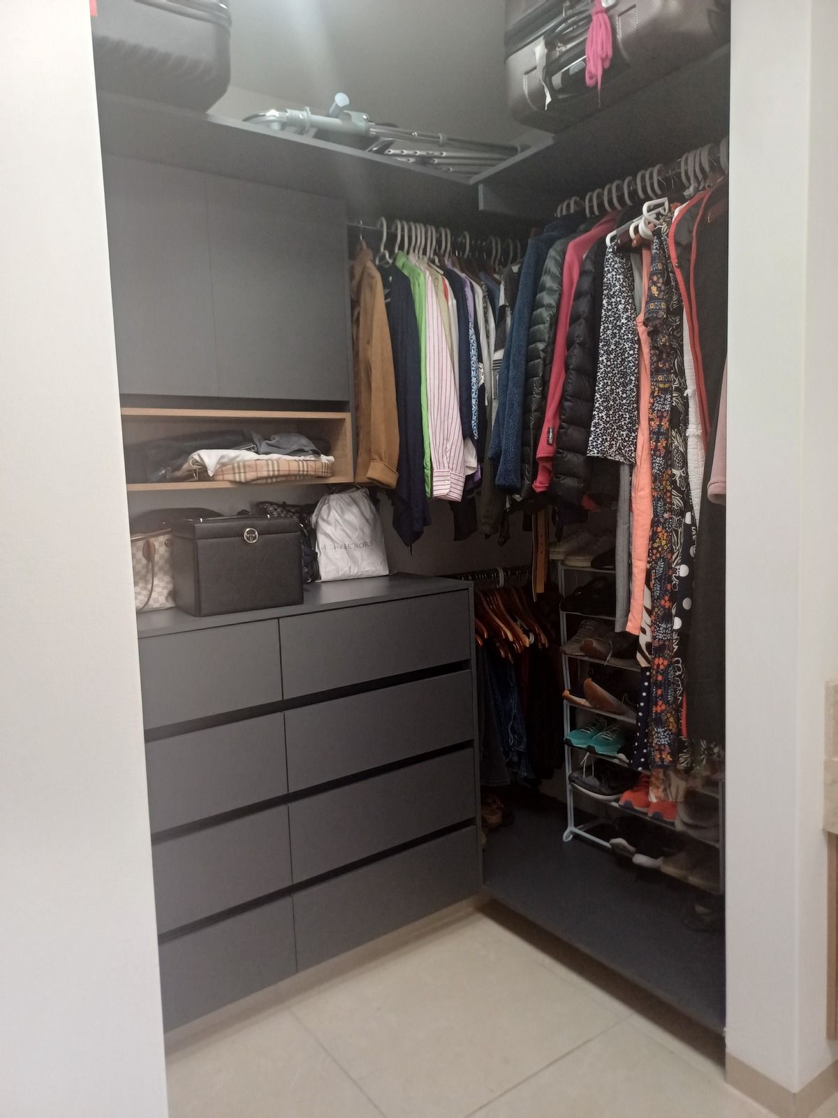 25 de 45: Vestidor Recámara Principal