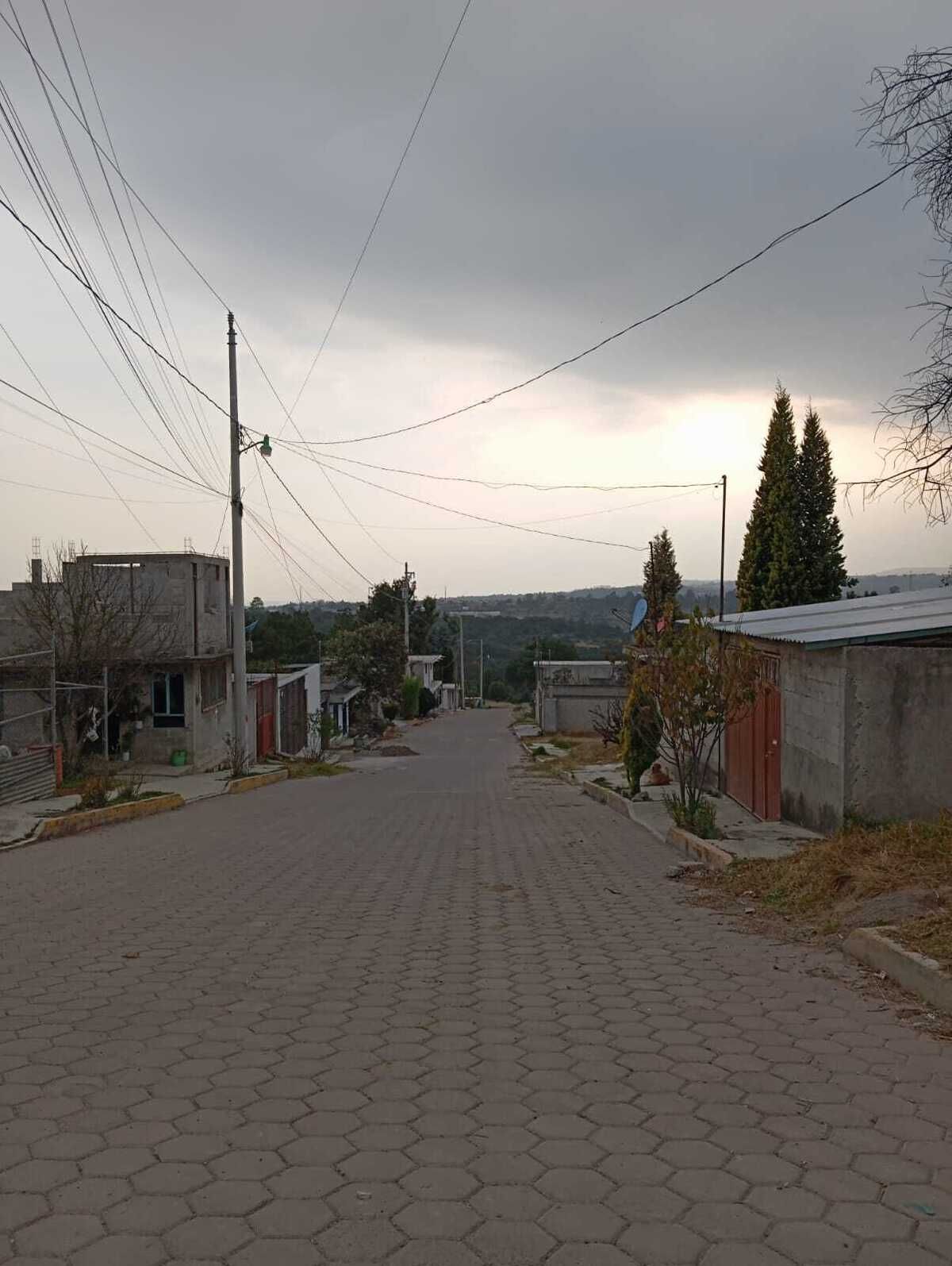 Calle con vista a zona de Cd. Judicial