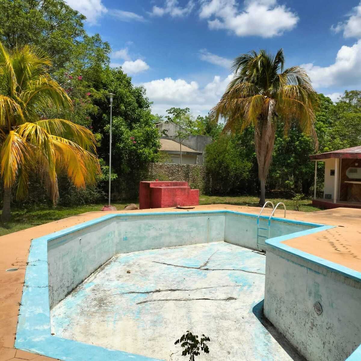 9 of 34