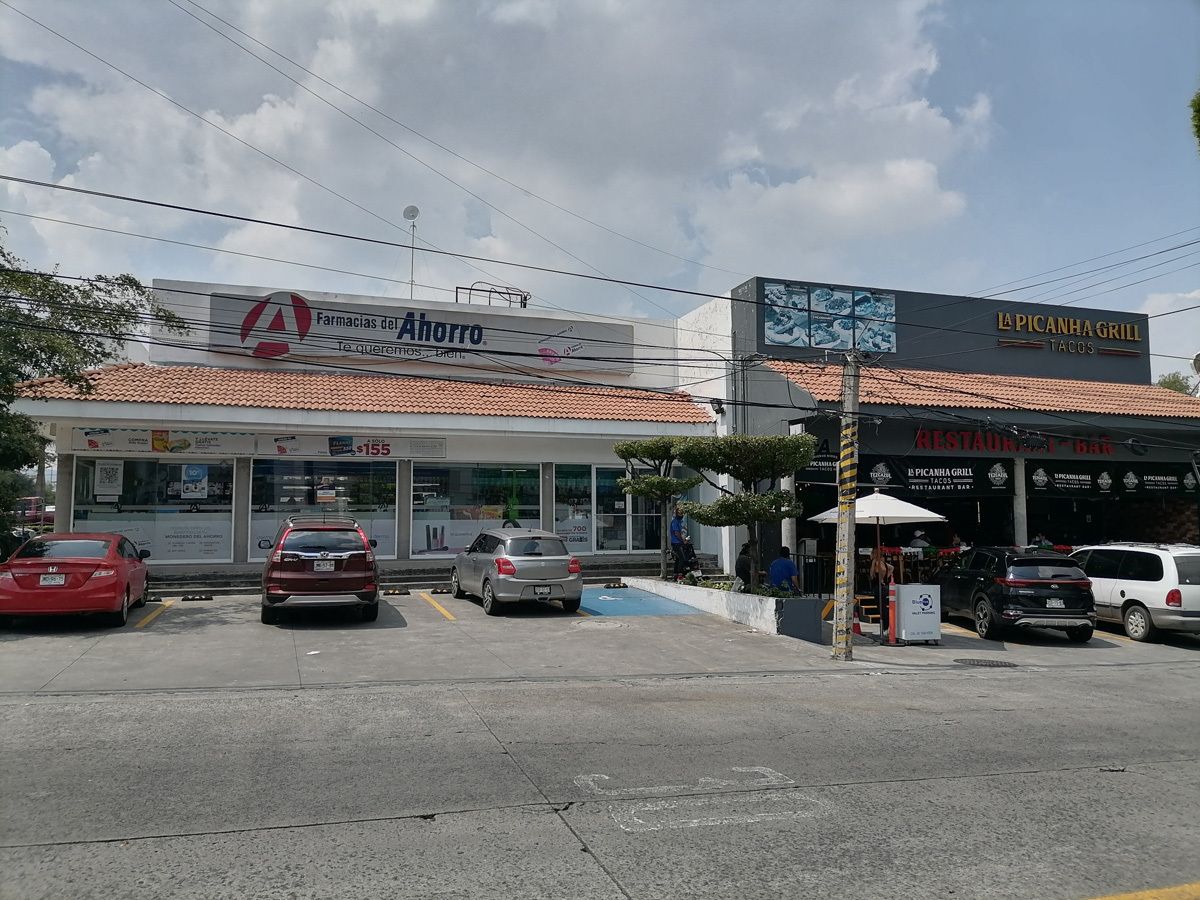 1 de 3