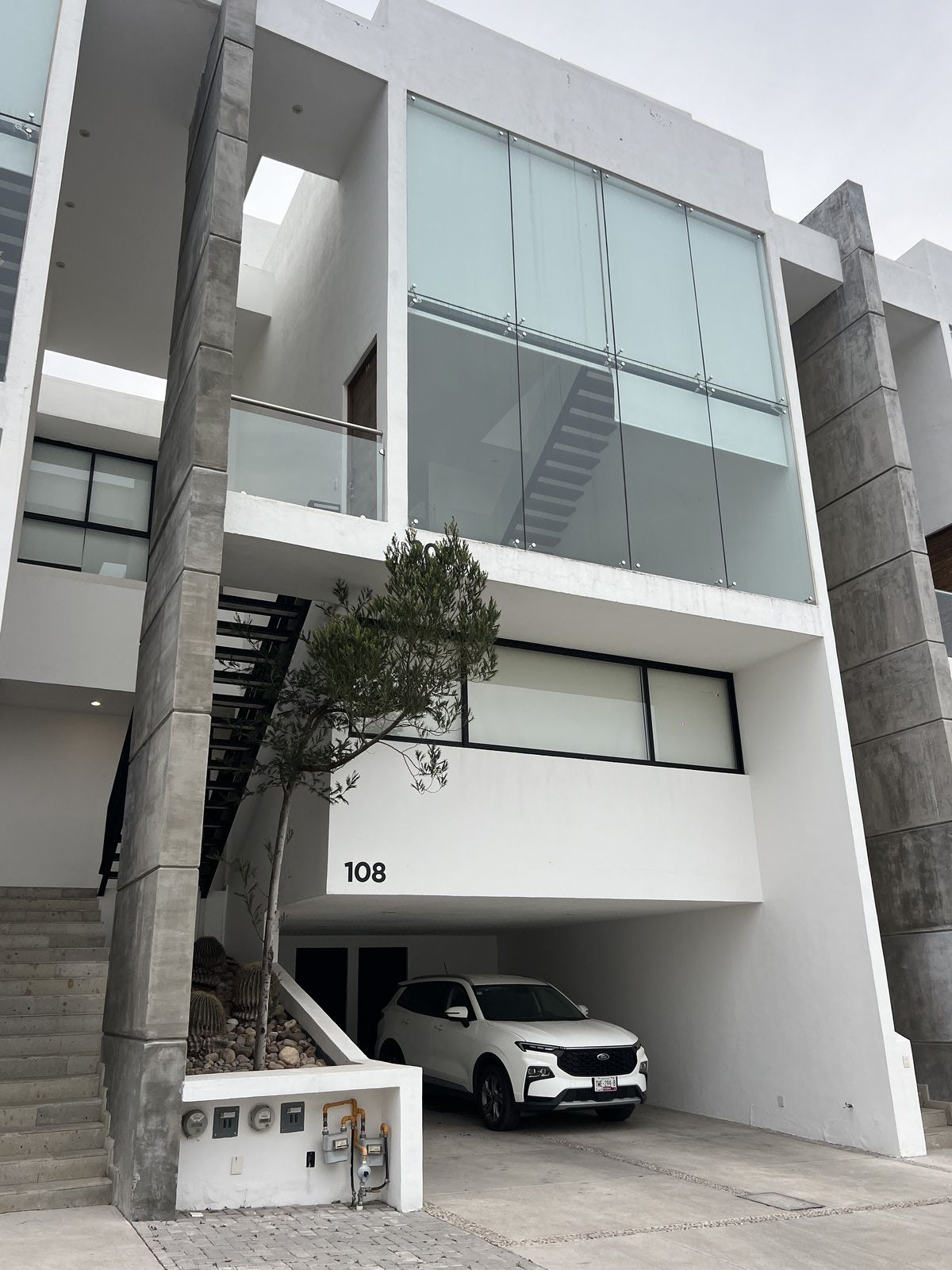Renta o Venta Departamento Ph Zibata el Marques