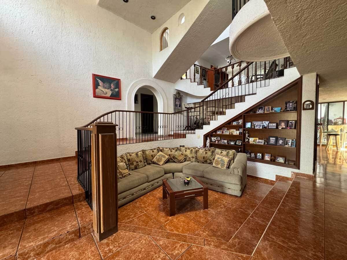 4 de 16: Sala
