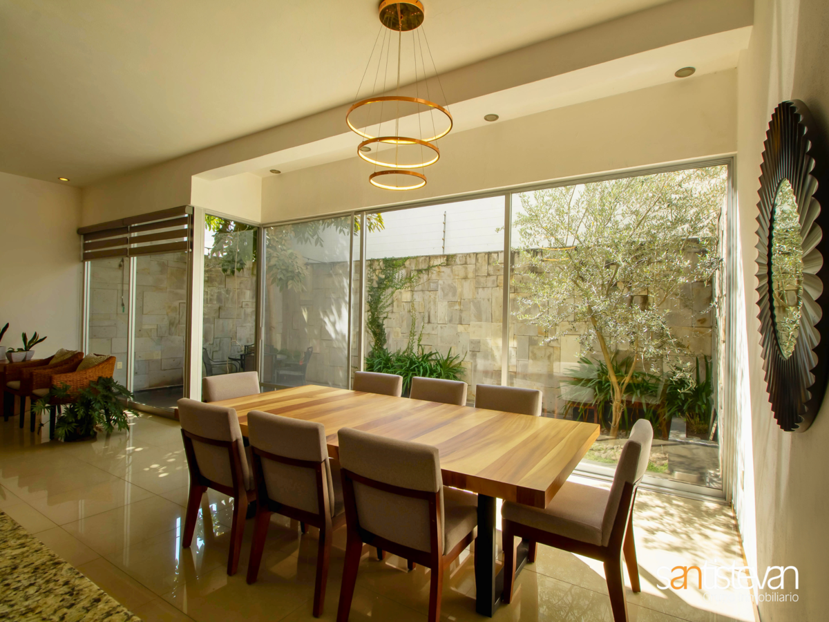4 de 17: Casa en venta Solares frente al Tec de Monterrey.