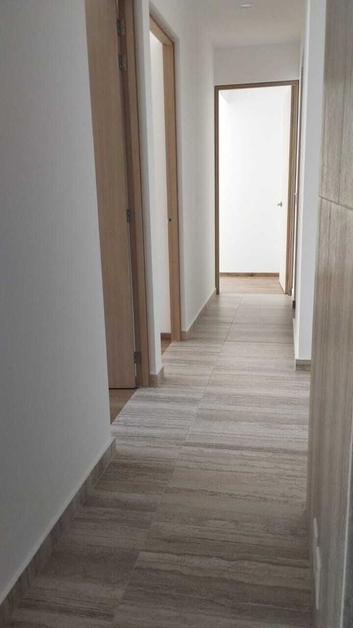 4 de 9