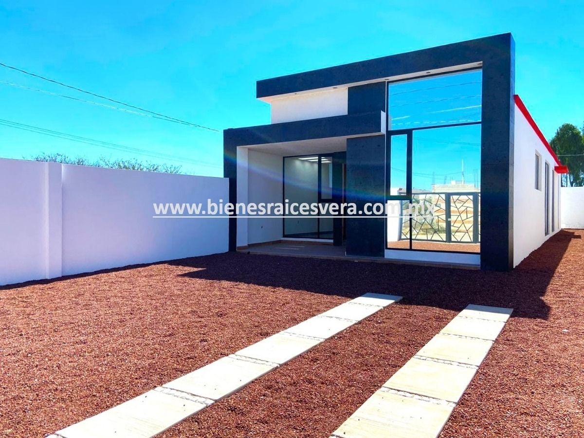 Casa en Venta en Tequisquiapan Bordo Blanco. Elsa