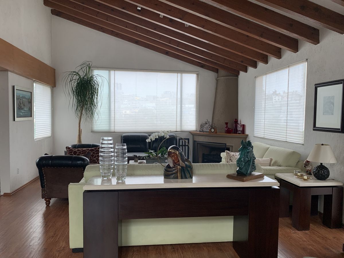 1 de 47: Sala Chimenea