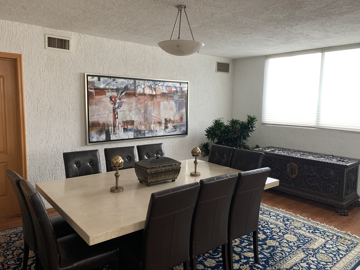 6 de 42: Comedor