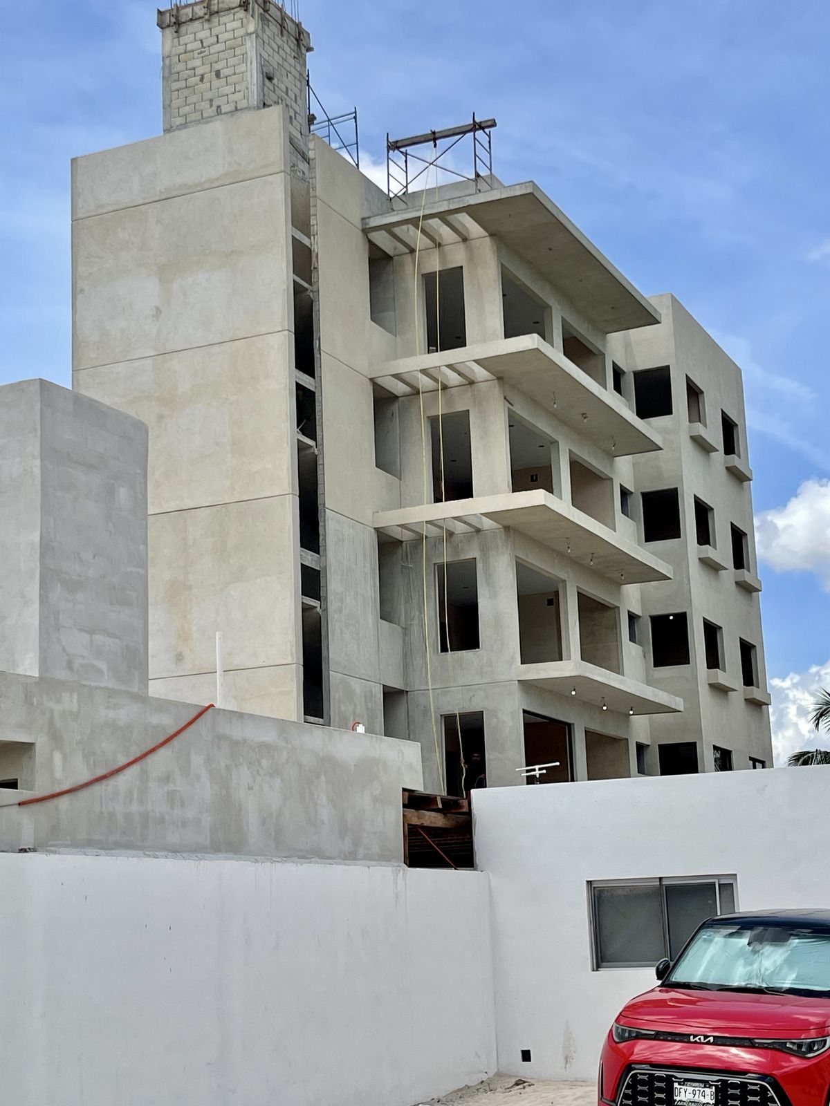 1 de 37: VISTA FACHADA