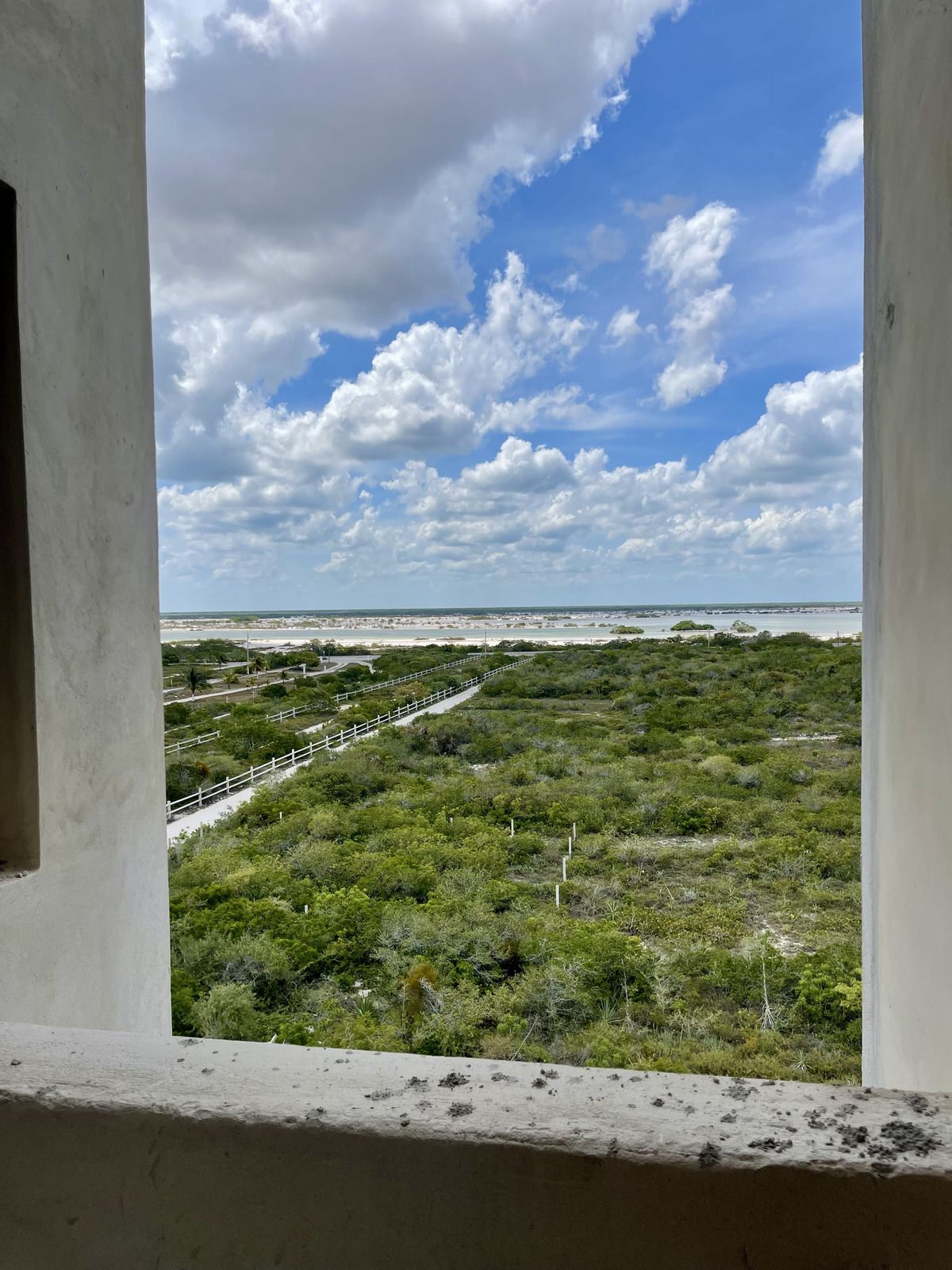 21 de 37: VISTA DE ATRÁS A LA LAGUNA