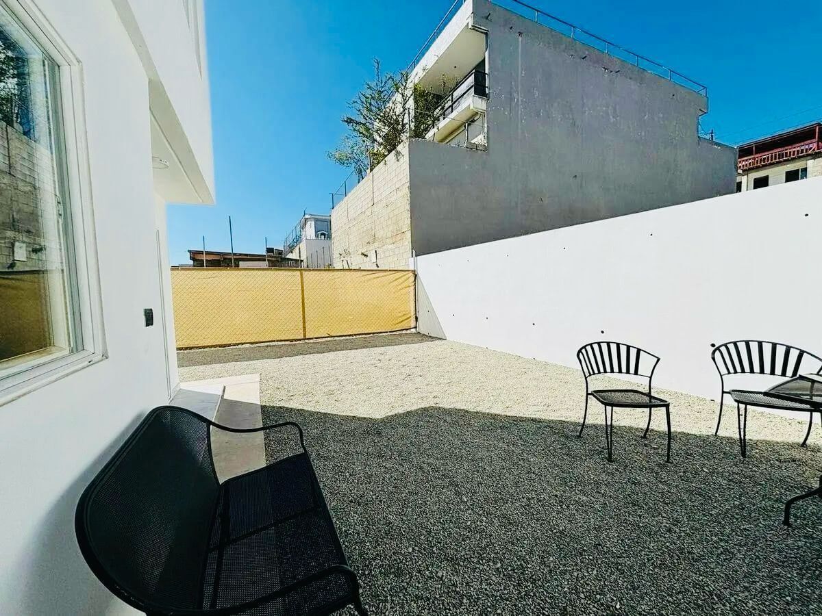 14 of 14: Patio