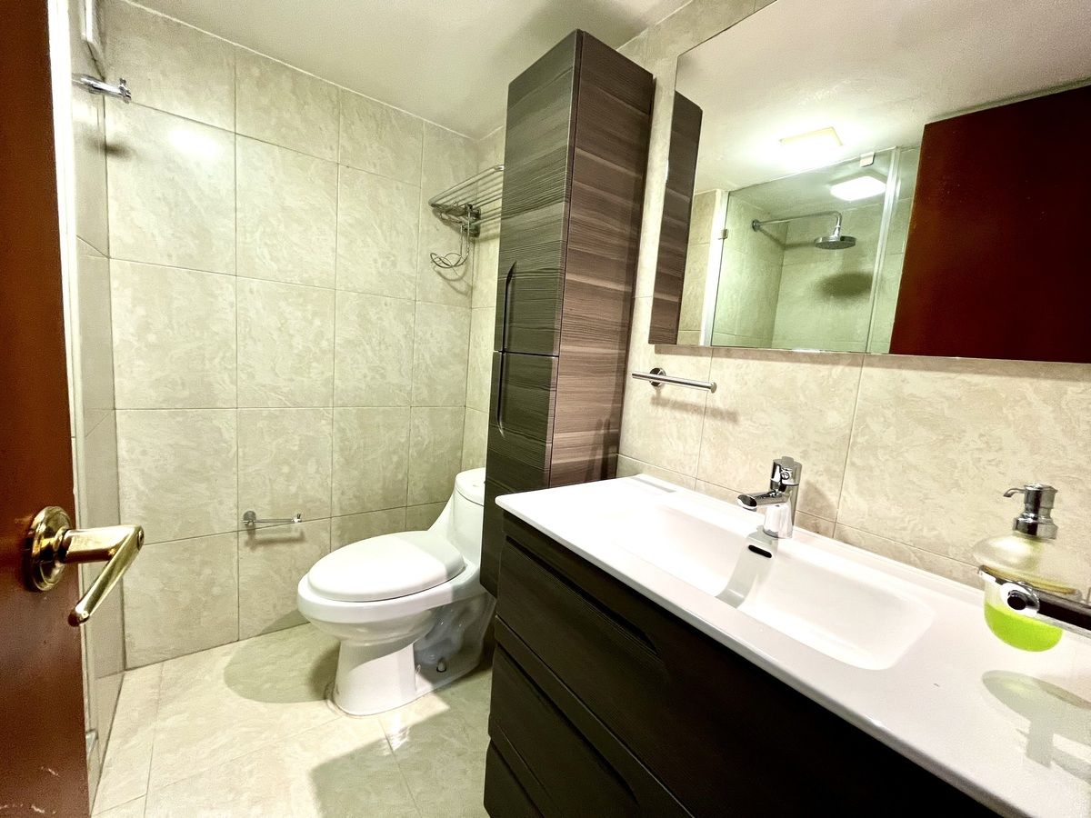 16 de 36: Baño recámara