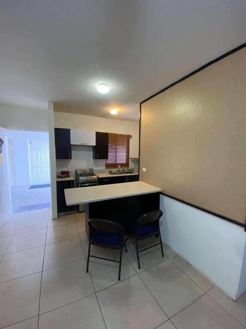 Cocina integral con barra