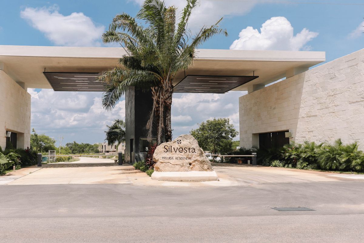 Terreno en Venta en Privada Residencial Silvesta en Conkal, Mérida - foto 1