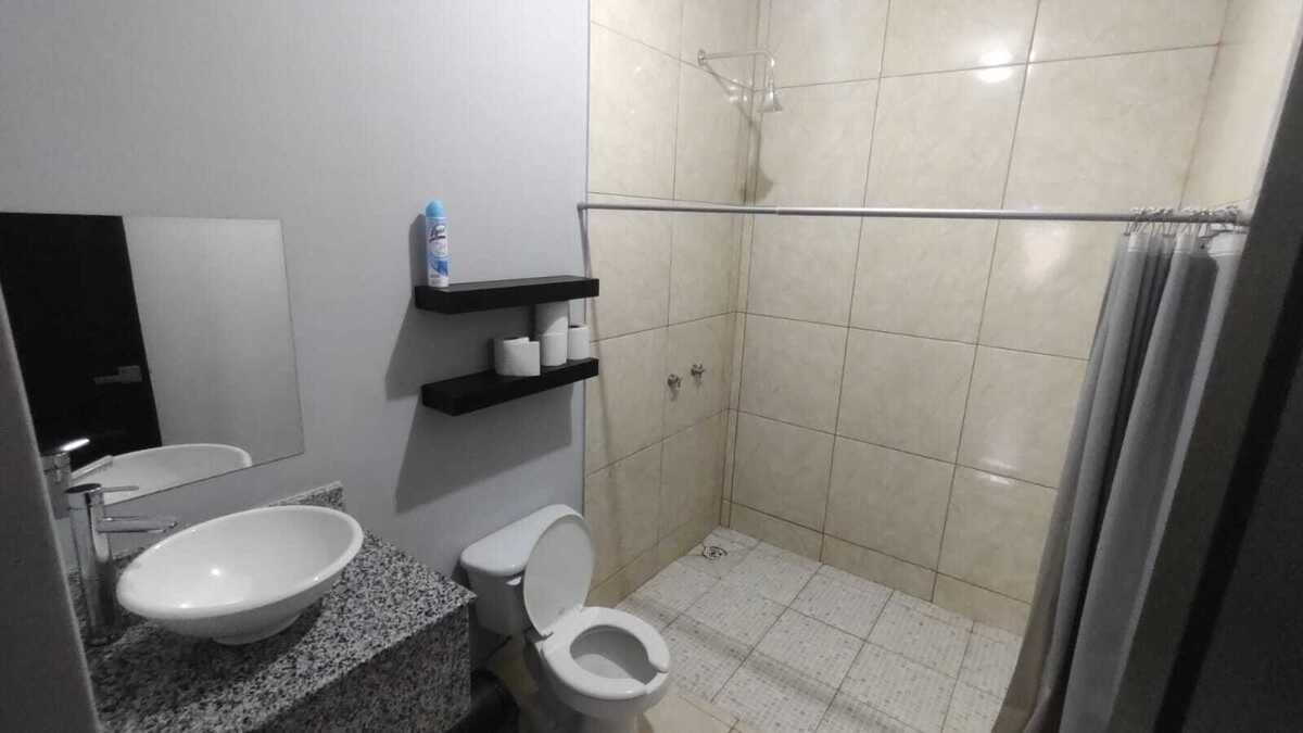 12 de 23: Baño 2