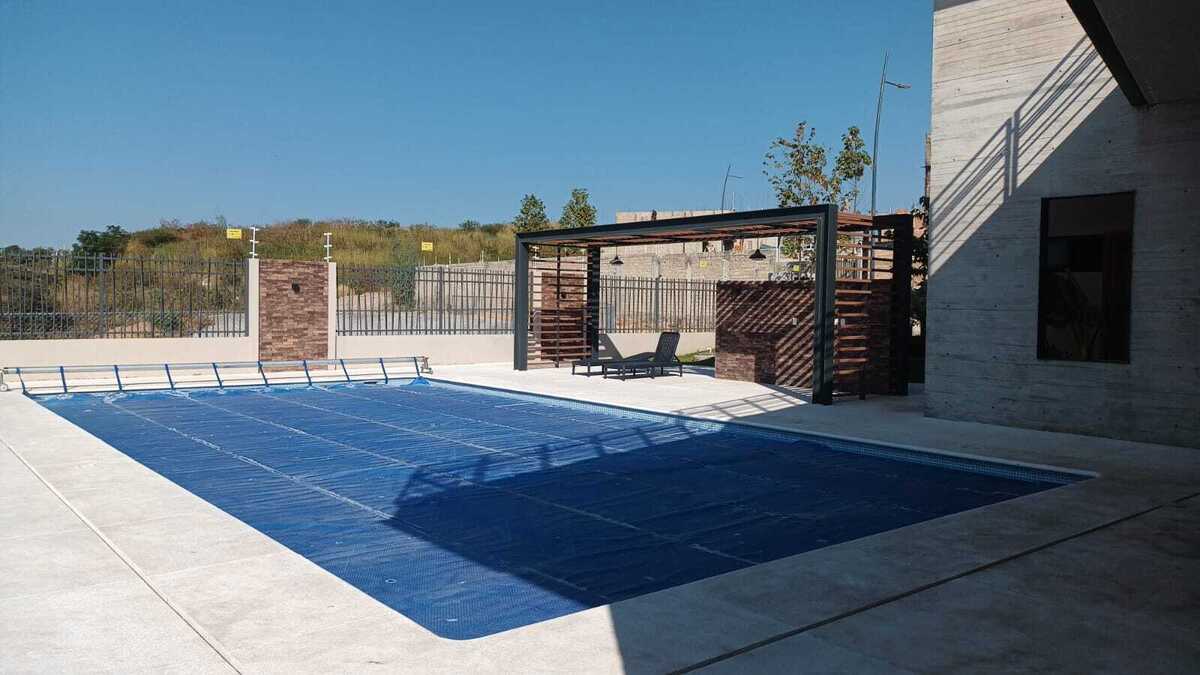 30 of 36: ALBERCA 8X5M