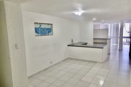 EB-SK2718