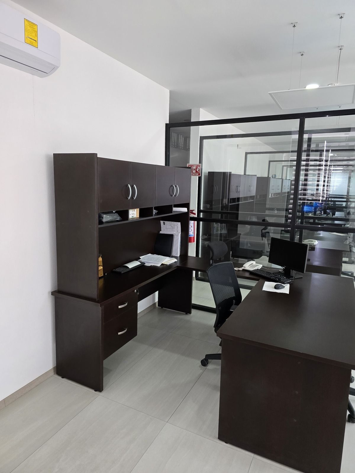 10 of 31: Oficinas Tipo