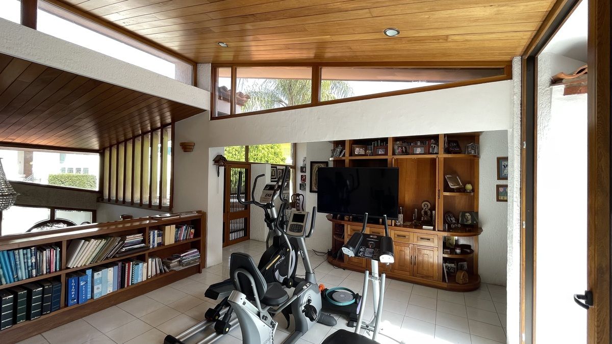 33 de 46: Distribuidor planta alta