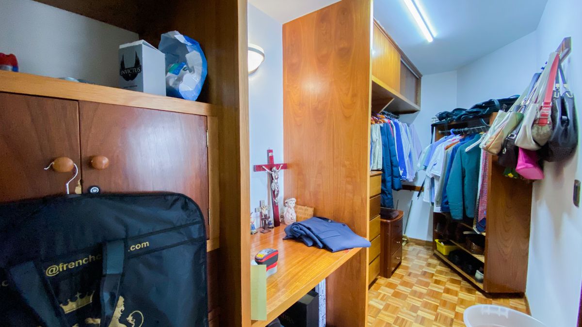 27 de 49: Vestidor Segunda Recámara