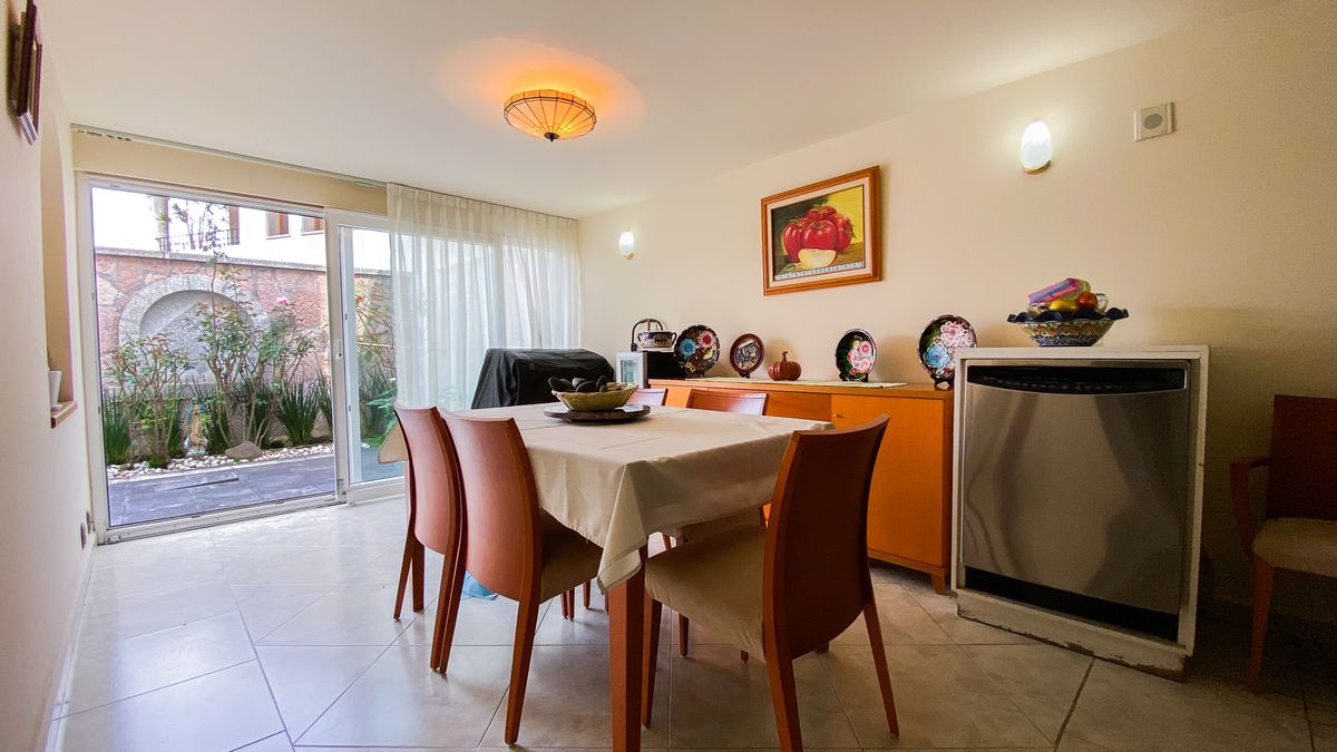 10 de 49: Antecomedor