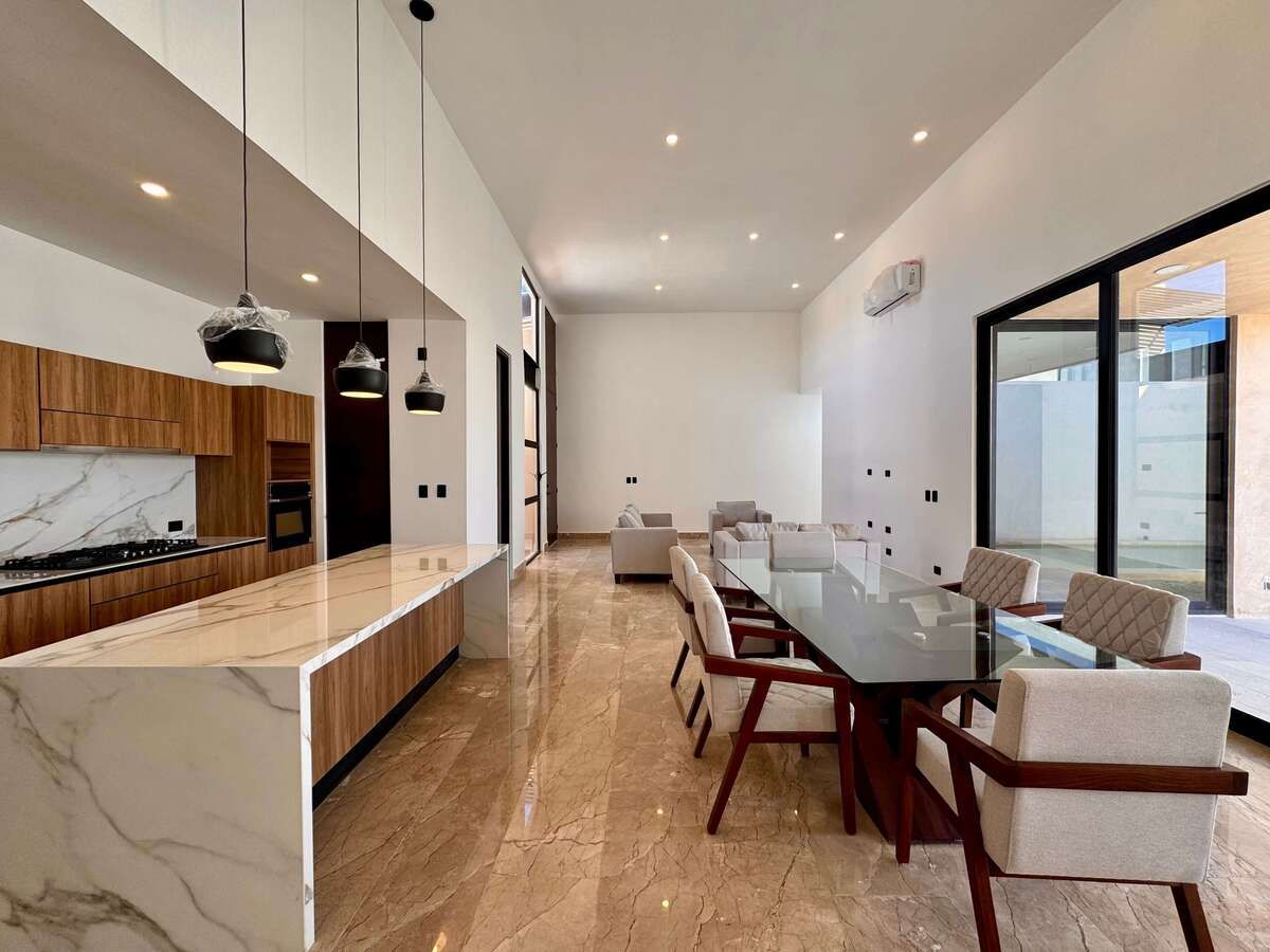 1 de 30: COCINA COMEDOR Y SALA