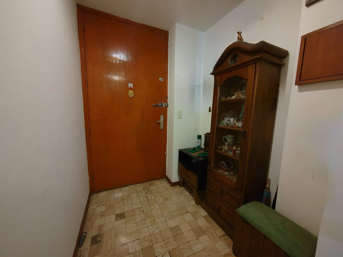 13 de 37
