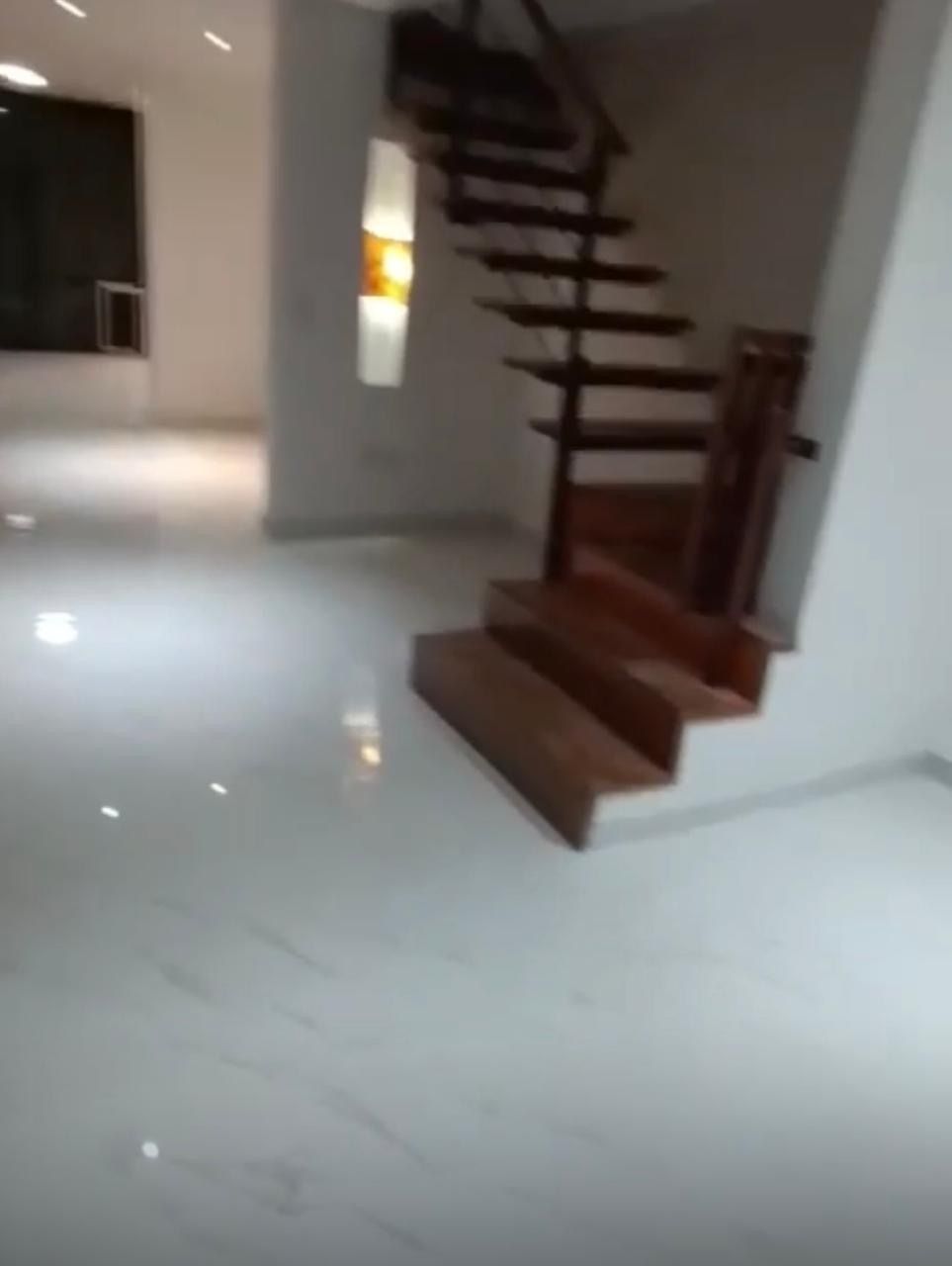 10 de 16: Piso nuevo