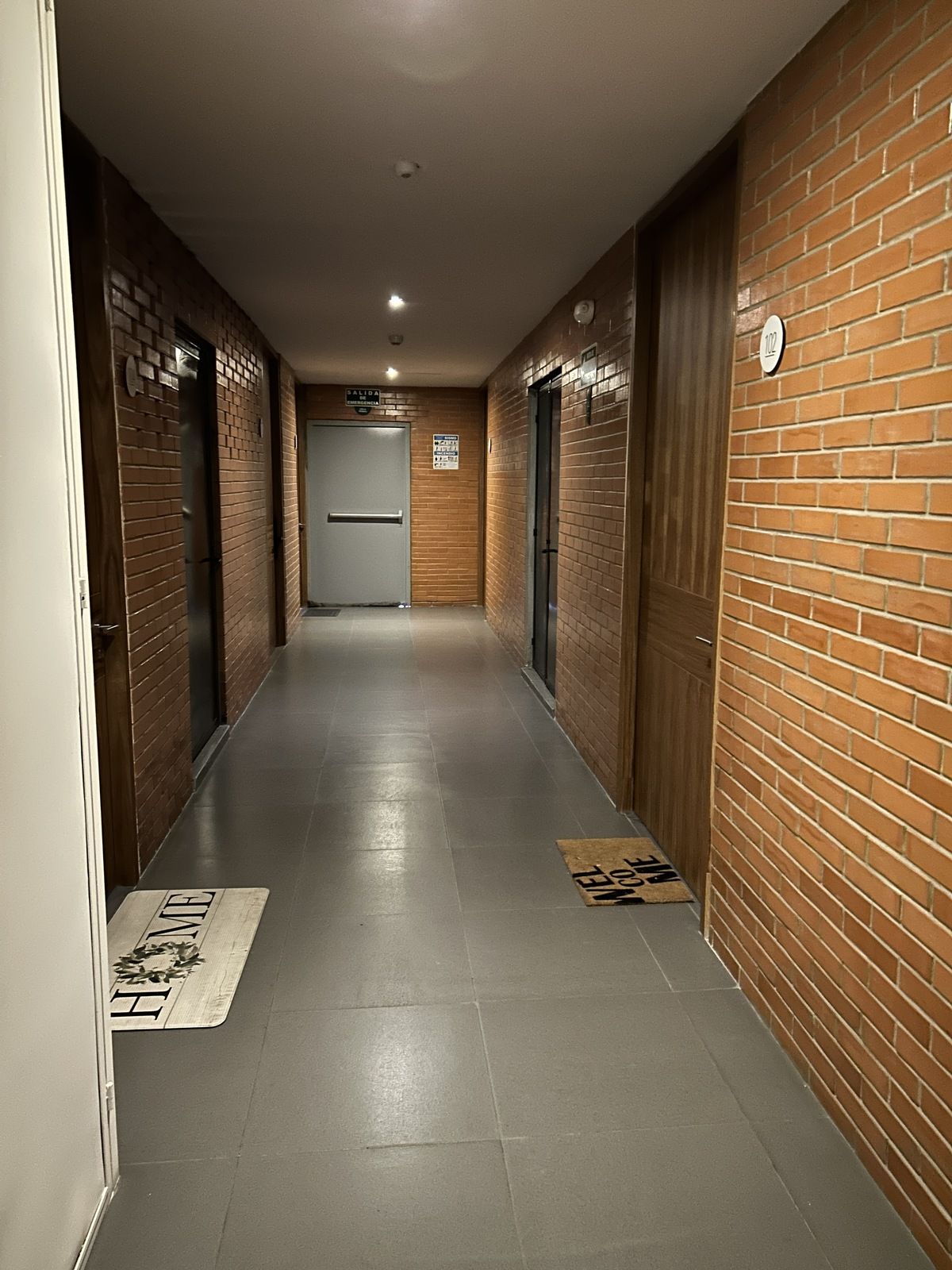 4 of 21: Departamento Nuevo en Renta – Edificio Sant Uriel, Chapalita