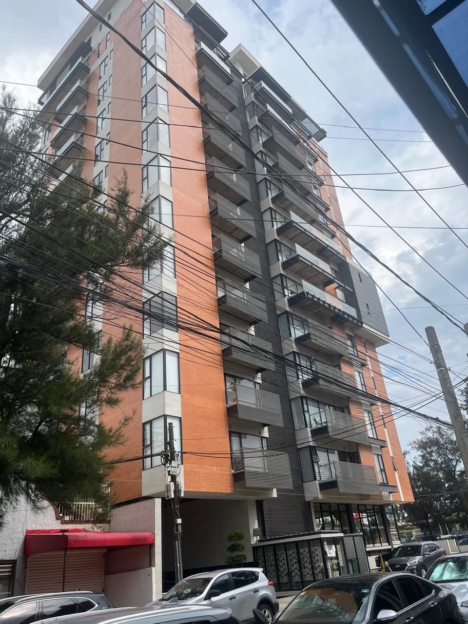 1 of 21: Departamento Nuevo en Renta – Edificio Sant Uriel, Chapalita