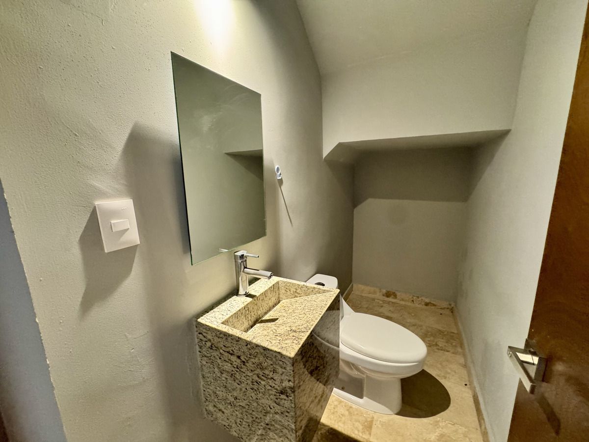 Townhouse en renta amueblado, en Cholul Merida. ¡Equipado!