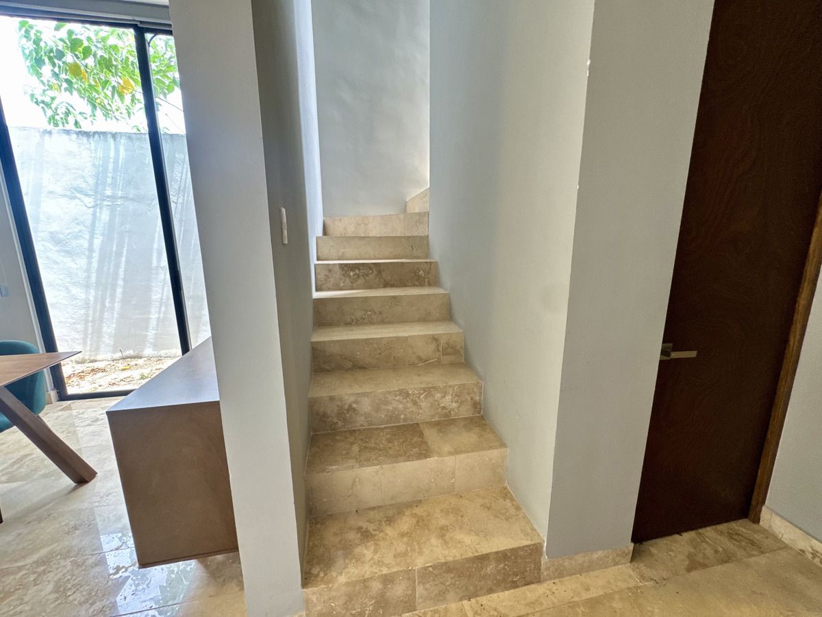 Townhouse en renta amueblado, en Cholul Merida. ¡Equipado!
