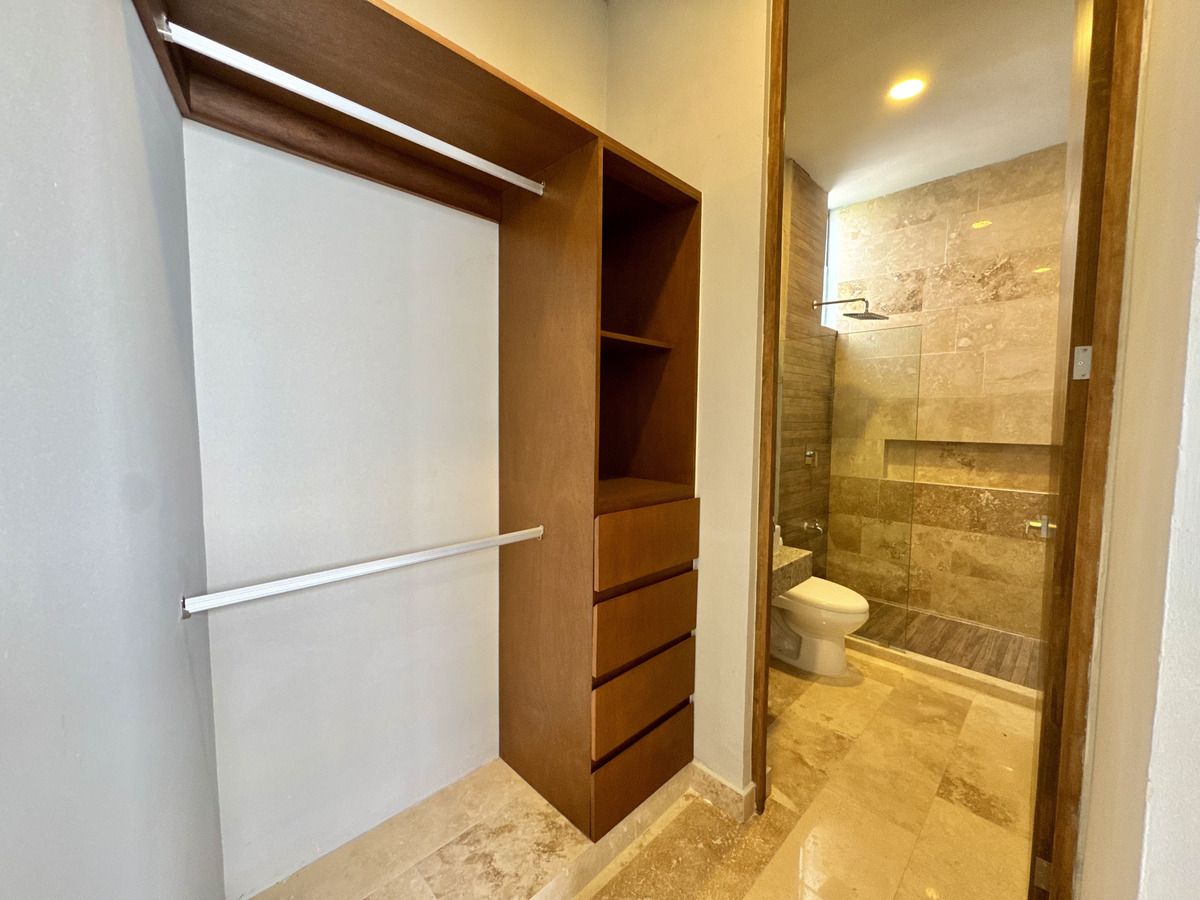 Townhouse en renta amueblado, en Cholul Merida. ¡Equipado!