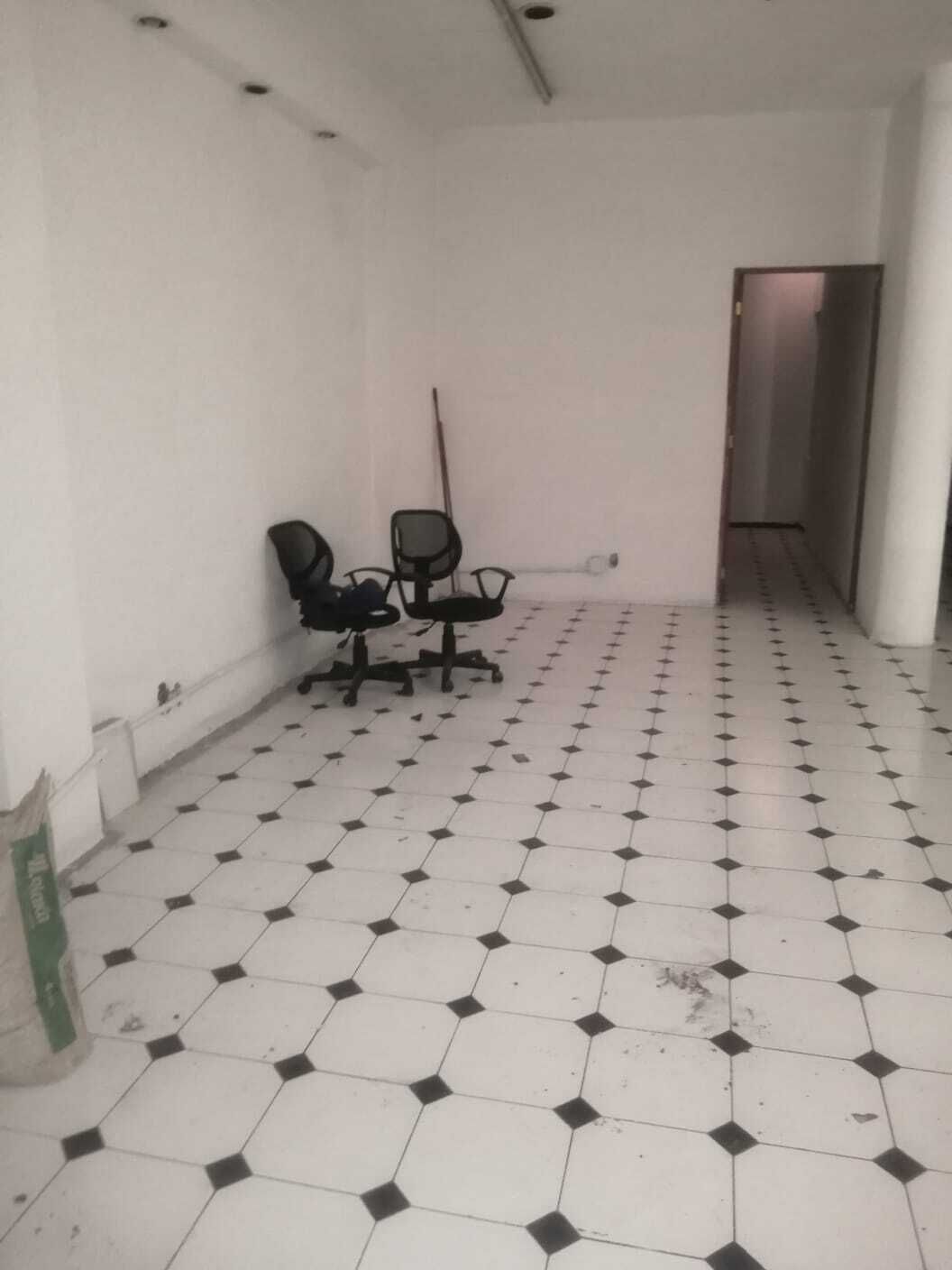 4 de 17