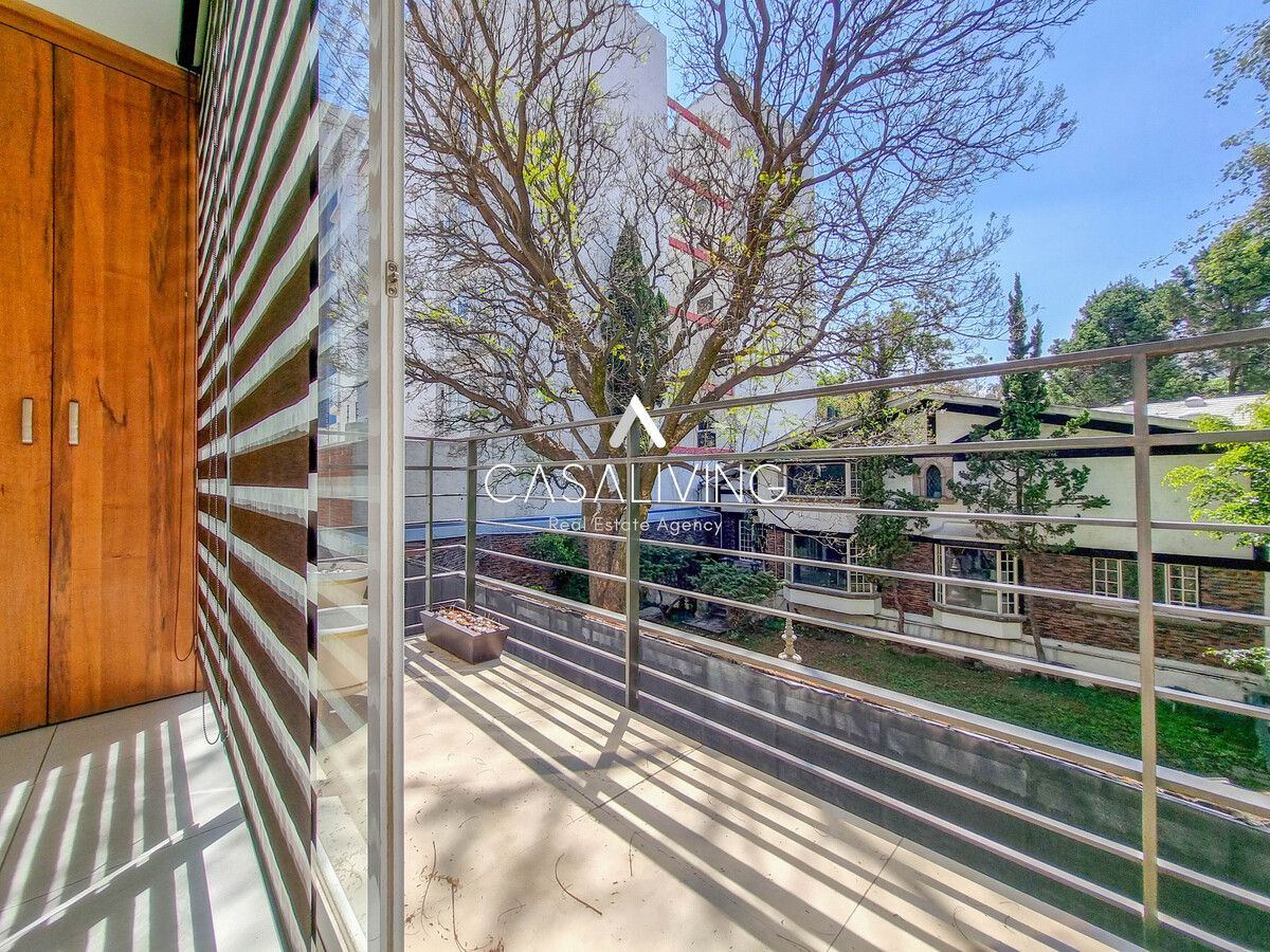 1 de 30: Balcón de sala comedor